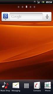 The 3G icon shows that 3G is available. If 3G isn't available, a different network mode is automatically selected.Further information: Select network mode