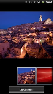 Press Set wallpaper.