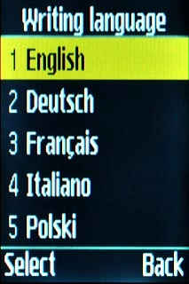 Highlight the required language and press the Navigation key.