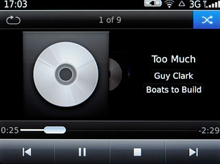 Press the shuffle icon.Depending on the current setting, the function is turned on or off.