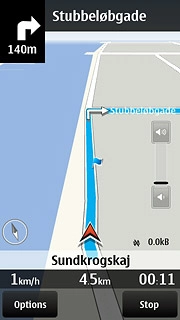 The navigation window with information about your route is displayed.Speed, distance to destination and travel time are displayed at the bottom of the display.Follow the verbal instructions or the instructions on the display to go to the selected destination.