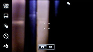 To select flash setting:Press the flash icon.