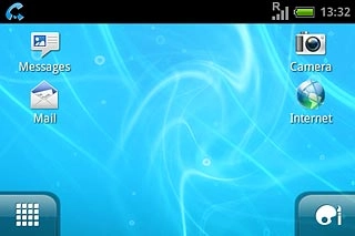 The divert icon shows that all incoming voice calls are diverted.Further information:Divert calls to voicemail