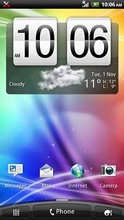The missed calls icon shows that you've one or more missed calls.Further information:Make a callAnswer a call