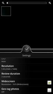 Press Geo-tag photos to turn the function on or off.