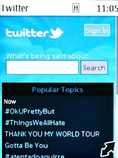 You can now use the application.Please note that Twitter isn't part of the original application package and therefore only a general description is given here.You have a number of options, such as:Write status updatesView status updates from people you followView messages sent directly to you