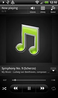 Press the shuffle icon.Depending on the current setting, the function is turned on or off.