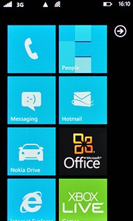 The 3G icon shows that 3G is available. If 3G isn't available, a different network mode is automatically selected.Further information: Select network mode