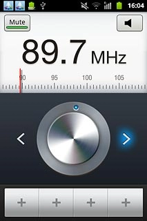 Press arrow right or arrow left.The radio searches for channels in the selected direction and stops when a channel is found.