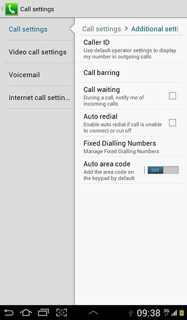The current settings are displayed.Press Call waiting to turn the function on or off.