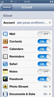 Press the indicator next to the required data type to turn on synchronisation.