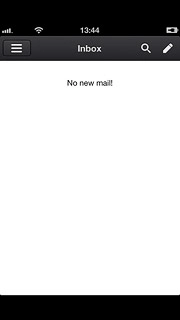You can now use the application.Please note that Gmail isn't part of the original application package and therefore only a general description is given here.You have a number of options, such as:Send email messagesRetrieve and read email messagesReply to email messagesSelect application settings
