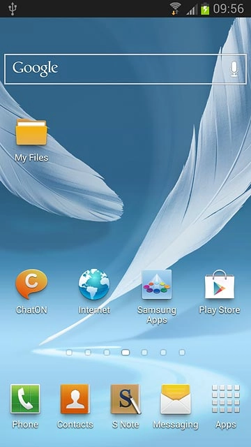 To remove a display shortcut:Press and hold the required shortcut.