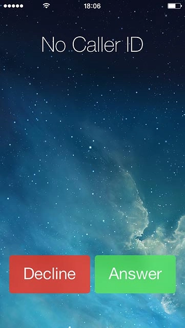 If the screen lock is turned off:Press Answer.