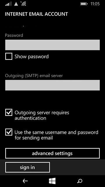 Press Outgoing server requires authentication to turn the function on or off.If you turn on the function:Follow the instructions on the display to use the username and password for your email account.Please note that if you're using Vodafone's outgoing server, you need to turn off SMTP authentication.
