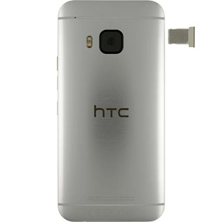 Turn your SIM so that the angled corner of your SIM matches the angled corner of the SIM holder.Place your SIM in the SIM holder.