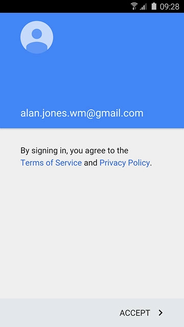 Press ACCEPT.Follow the instructions on the display to select settings for your Google account.