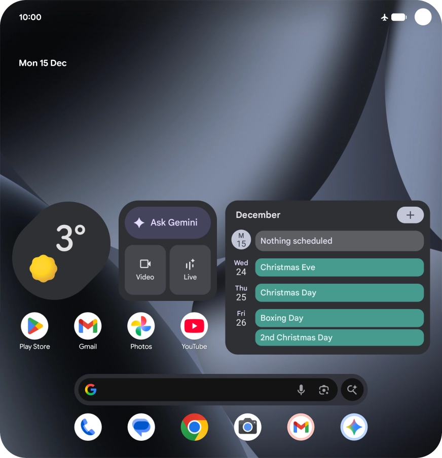The flight mode icon shows that flight mode is turned on.