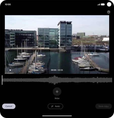 Press Auto to automatically enhance the sound in the video.