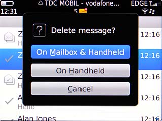 To delete the email message from the server:Scroll to On Mailbox & Handheld and press the Navigation key.