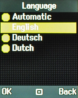 Highlight the required language and press the Navigation key.