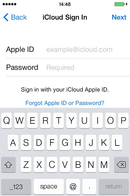 Press Next.Follow the instructions on the display to log on to iCloud.