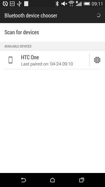 Your phone now searches for devices and after a moment, a list of Bluetooth devices within range is displayed.Press the required Bluetooth device.The file is sent.