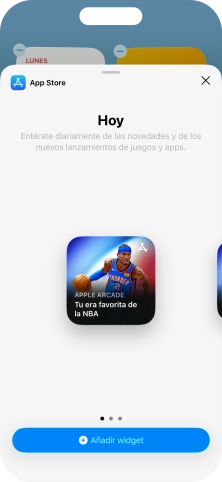 Desliza el dedo hacia la derecha o hacia la izquierda por la pantalla para seleccionar el tamaño de widget deseado.