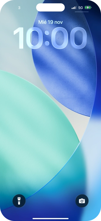 Pulsa en un lugar cualquiera de la pantalla de bloqueo y mantén la pulsación unos instantes.