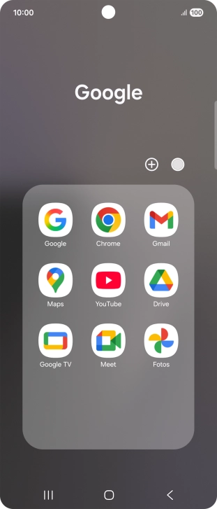 Abre YouTube y desplázate al vídeo deseado.