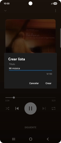 Introduce el nombre deseado de la lista de reproducción y pulsa Crear.