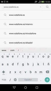 Introduce la dirección de la página web deseada y pulsa la flecha hacia la derecha.