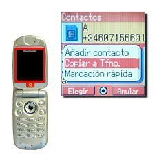 Elija Copiar a Tfno. o Copiar a SIM (dependiendo de la guía en la que esté guardado el nombre) y pulse la Tecla de navegación.Se copia el nombre.