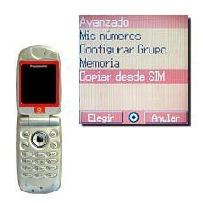 Vaya a Copiar desde SIM y pulse la Tecla de navegación.