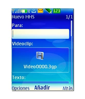 El teléfono crea ahora un nuevo mensaje al que se adjunta el archivo.Vaya a Para e introduzca 300 