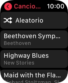 Desplázate a la categoría o a la lista de reproducción deseada y pulsa el archivo de música deseado.