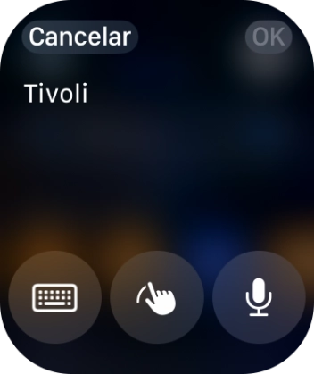 Pulsa el icono de micrófono para activar la función de entrada vocal.