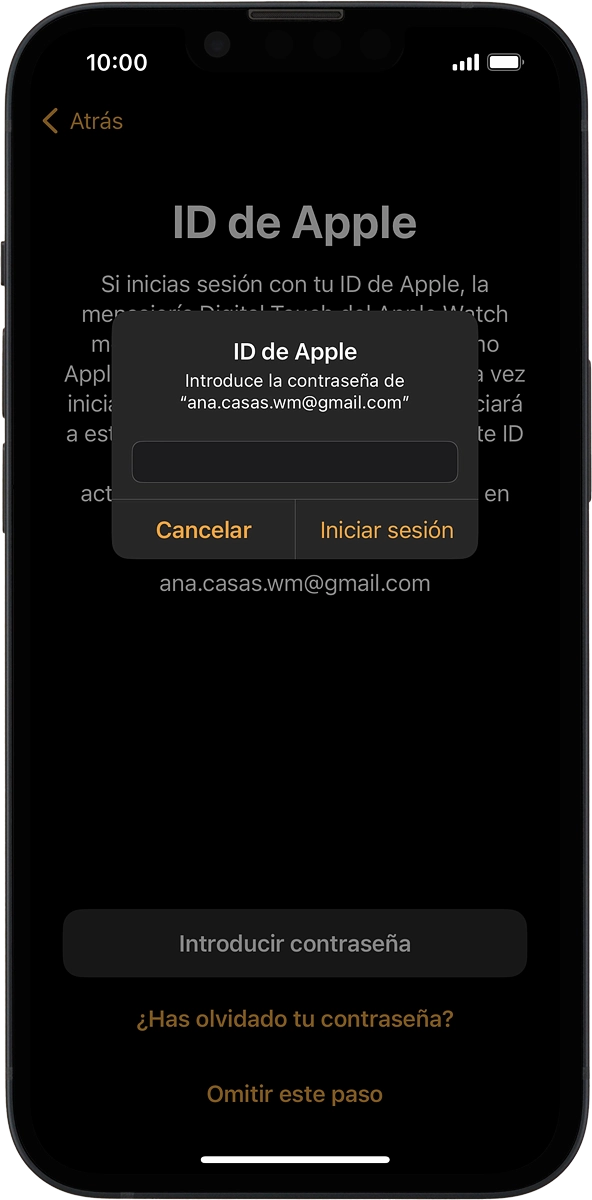 En el teléfono: Introduce la contraseña de tu ID de Apple y pulsa Iniciar sesión.