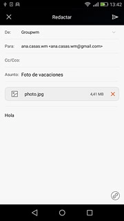 Pulsa el icono de envío cuando hayas terminado de escribir tu correo electrónico.