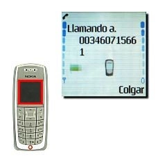 Mantenga pulsada la tecla de marcación rápida (teclas numéricas 2-9) donde el número deseado está grabado hasta que la pantalla muestre Llamando a ....