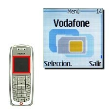 Vaya a Vodafone y pulse Seleccion..La pantalla le muestra ahora el menú principal de Vodafone SIM Toolkit.