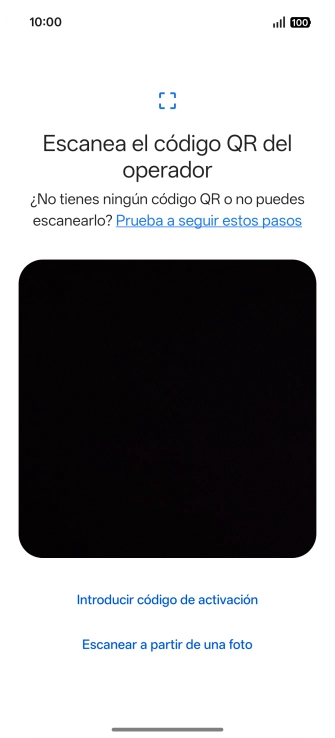 Coloca el código QR dentro del marco de la cámara del teléfono para escanearlo.