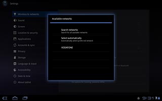 After a moment the device searches for networks within range.A list of available networks is displayed.Press the required network.After a moment the display shows whether you have access to the selected network. If the display shows that you do not have access to the selected network, it is because your operator does not have a roaming agreement with the operator in question.