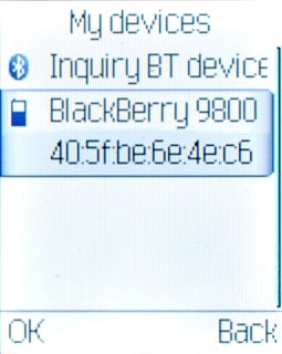 Highlight the required Bluetooth device and press the Navigation key.You also need to accept the transfer on the other device.The file is sent.