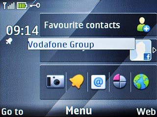 The key lock icon indicates that the key lock is activated.Further information:Activate or deactivate key lock