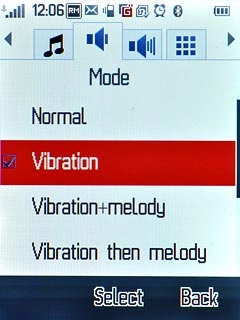 To activate vibration:Press Vibration, Vibration+melody, Vibration then melody or Beep+vibration.