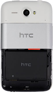 Take hold at the right side of the battery and remove it.