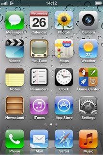 The divert icon shows that all incoming voice calls are diverted.Further information:Divert calls to voicemail