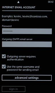 Press Outgoing server requires authentication.
