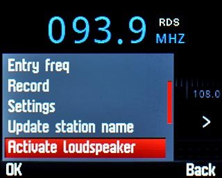 Highlight Activate loudspeaker or Play in headset (depending on the current setting) and press the Navigation key.